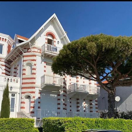 Chambre Sur La Falaise De Pontaillac Vaux-sur-Mer Ngoại thất bức ảnh
