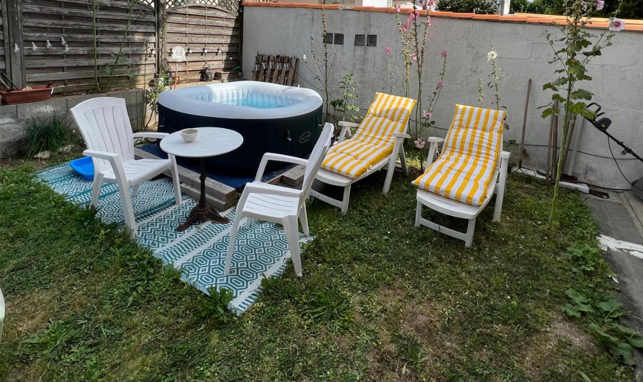 Chambre Sur La Falaise De Pontaillac Vaux-sur-Mer Ngoại thất bức ảnh